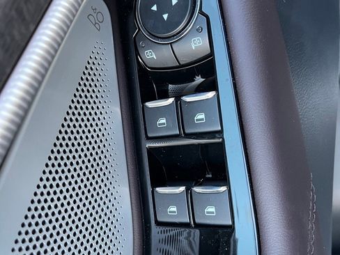 New 2026 Ford Explorer Platinum image 13