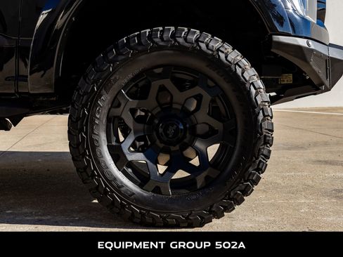 Used 2022 Ford F150 Lariat w/ Equipment Group 502A High image 10