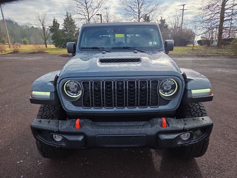 Used 2024 Jeep Gladiator Mojave image 8