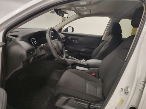 New 2026 Honda HR-V LX image 10