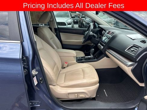 Used 2017 Subaru Outback 2.5i Limited AWD/4WD image 22