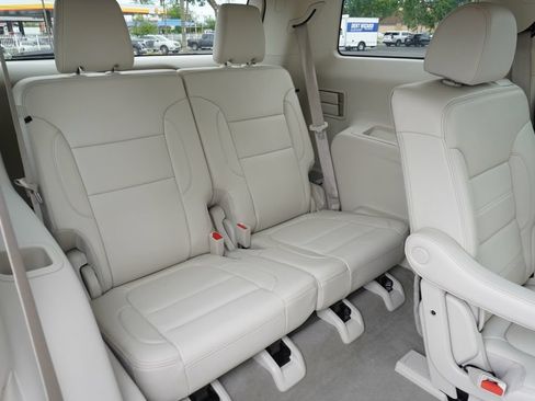 Certified 2023 GMC Acadia Denali AWD/4WD image 11