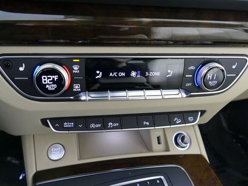 Used 2020 Audi Q5 2.0T Premium Plus image 19