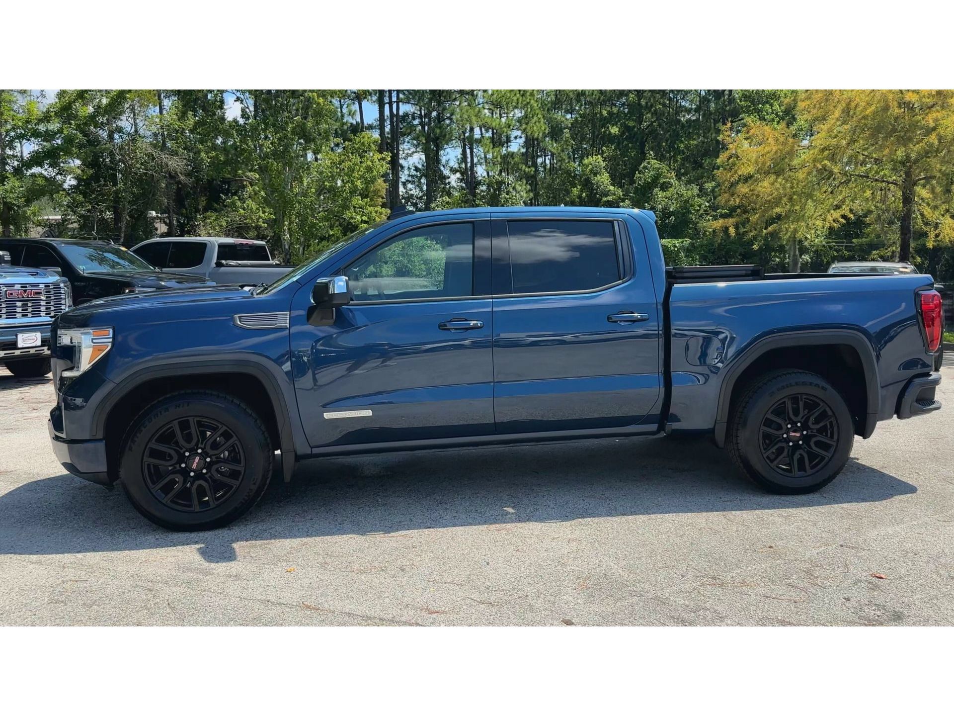 Certified 2021 GMC Sierra 1500 Elevation RWD image 5