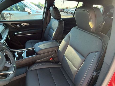 New 2026 Chevrolet Traverse LT w/ Driver Confidence Package FWD image 15