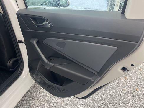 New 2026 Volkswagen Jetta SE FWD image 33