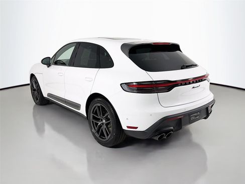 Used 2023 Porsche Macan Turbo AWD/4WD image 3
