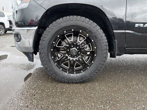 Used 2019 RAM 1500 Big Horn image 17