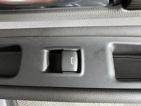 Used 2023 GMC Terrain SLT w/ Infotainment Package II FWD image 45