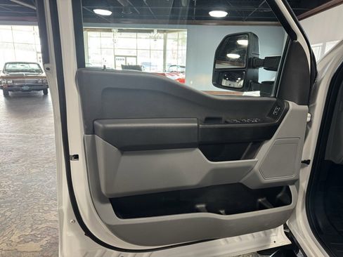 Used 2024 Ford F350 XL w/ FX4 Off-Road Package image 13