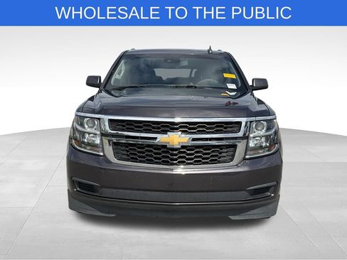 Used 2018 Chevrolet Suburban LT RWD image 8