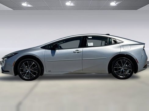 New 2026 Toyota Prius LE AWD/4WD image 6