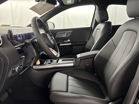 Certified 2026 Mercedes-Benz GLA 250 image 4