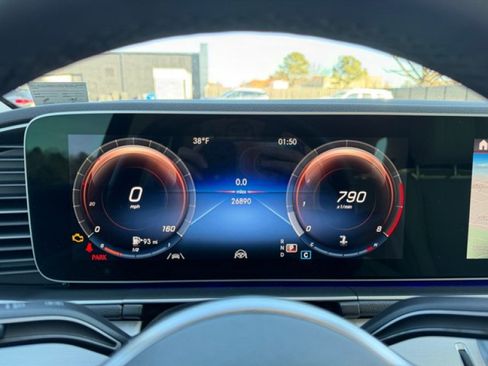 Used 2022 Mercedes-Benz GLE 350 4MATIC image 24