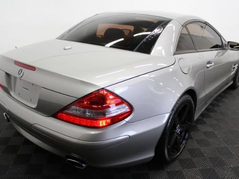 Used 2007 Mercedes-Benz SL 550 image 27
