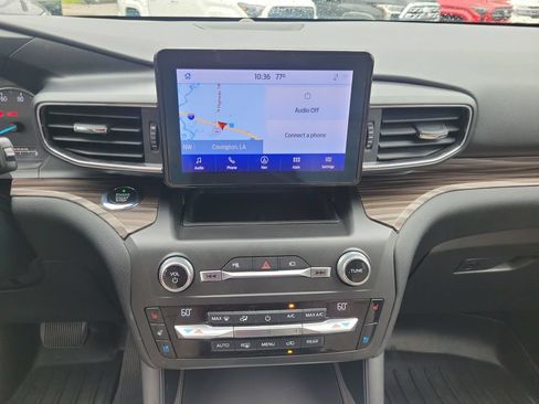Used 2020 Ford Explorer Limited RWD image 22