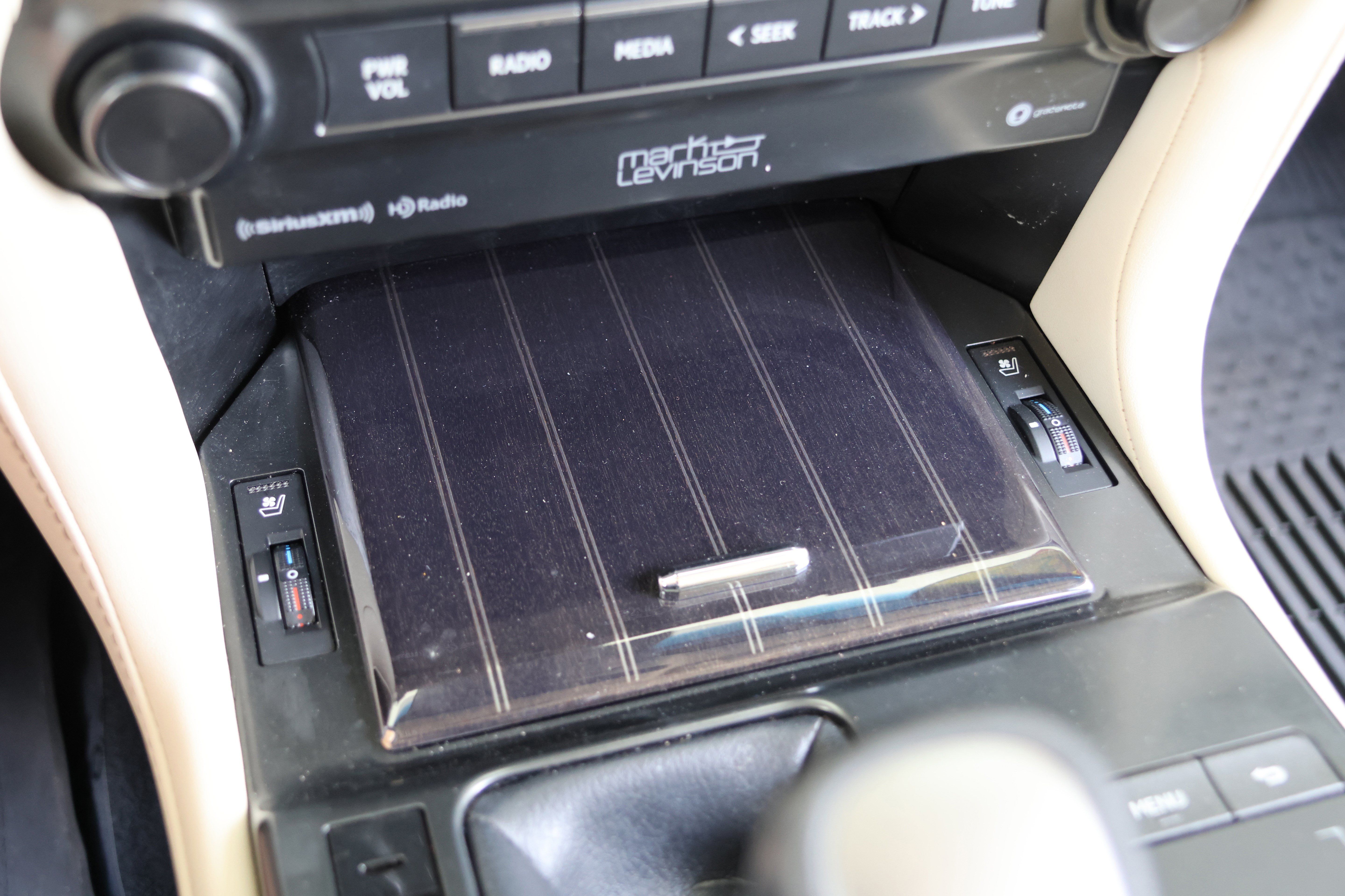 Used 2023 Lexus GX 460 Premium AWD/4WD image 29