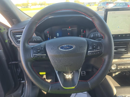 Used 2024 Ford Escape ST-Line w/ Tech Pack #1 AWD/4WD image 10