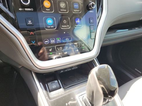 Used 2025 Subaru Outback Onyx Edition XT image 33