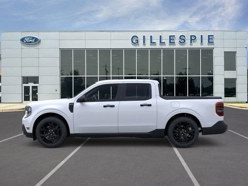 New 2025 Ford Maverick XLT image 3