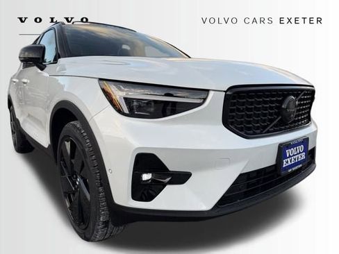 New 2026 Volvo XC40 B5 Ultra w/ Climate Package image 9