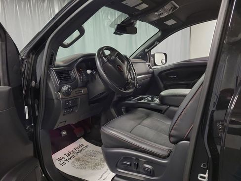 Used 2021 Nissan Titan PRO-4X w/ Pro-4x Utility Package image 12