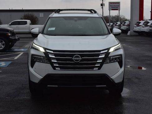 New 2026 Nissan Rogue Platinum w/ Platinum Premium Package image 2