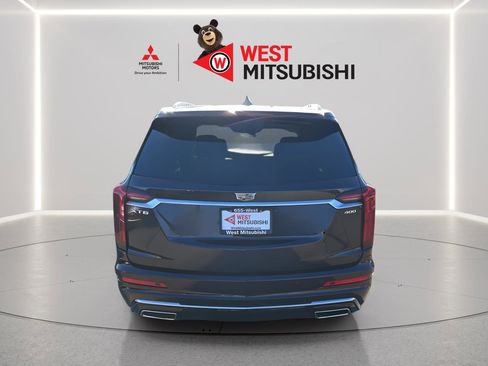 Used 2020 Cadillac XT6 Premium Luxury image 5