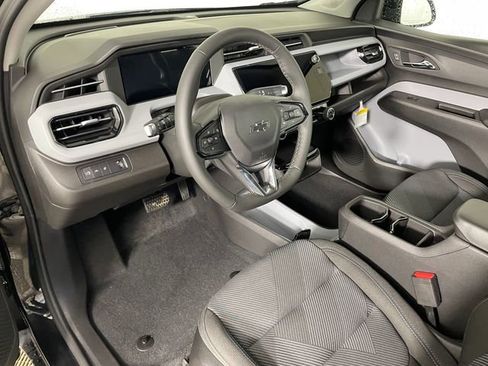 New 2027 Chevrolet Bolt LT w/ Comfort Package FWD image 2