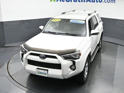 Used 2019 Toyota 4Runner SR5 Premium image 23