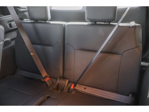 Used 2024 Mitsubishi Outlander SEL image 17