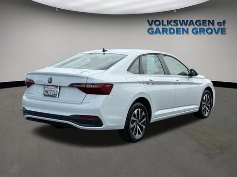 Used 2024 Volkswagen Jetta S FWD image 7