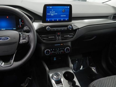 Used 2023 Ford Escape Active image 24