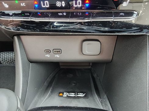 New 2026 Buick Encore GX Avenir FWD image 29