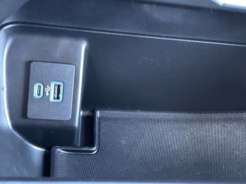 Used 2022 Ford F150 XLT w/ Equipment Group 302A High image 40