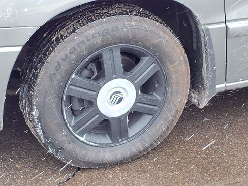 Used 2004 Mercury Monterey Convenience image 22