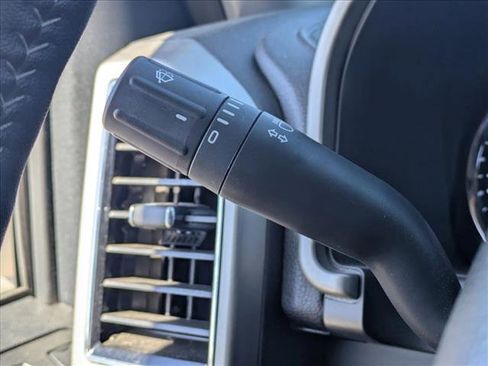 Used 2020 Ford F250 Lariat image 11