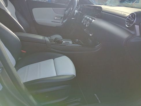 Used 2020 Mercedes-Benz CLA 250 CLA 250 image 21