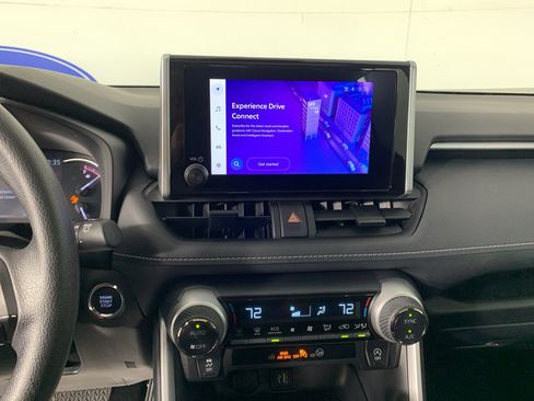 Used 2024 Toyota RAV4 XLE w/ Convenience Package FWD image 25