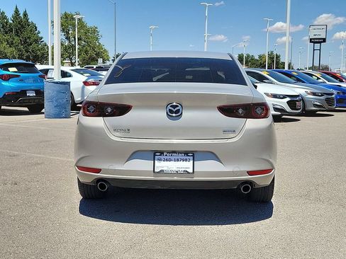 Used 2024 MAZDA MAZDA3 s FWD image 11