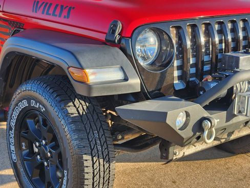Used 2020 Jeep Wrangler Unlimited Sport image 11