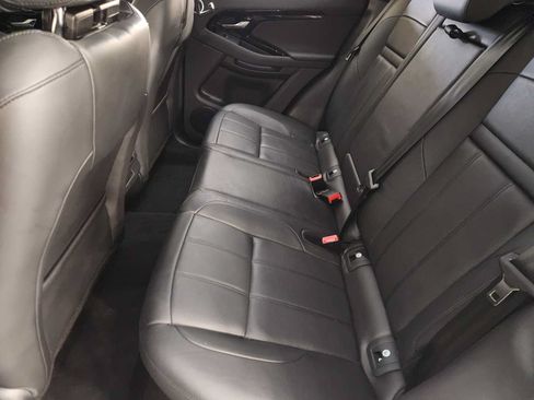 Used 2025 Land Rover Range Rover Evoque S AWD/4WD image 31
