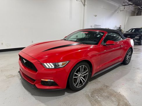 Used 2017 Ford Mustang Premium image 2