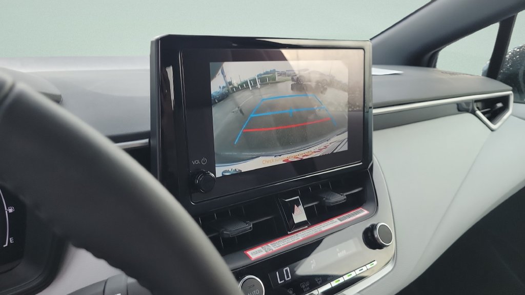 Used 2026 Toyota Corolla SE FWD image 15