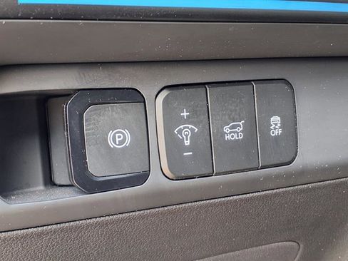 Used 2024 Hyundai Santa Fe Calligraphy image 19