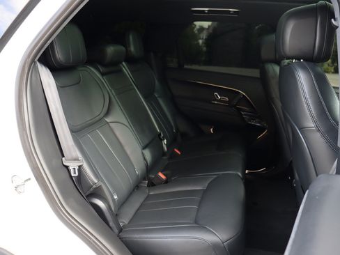 Used 2025 Land Rover Range Rover Sport SE AWD/4WD image 20