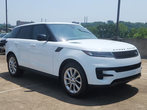 Certified 2025 Land Rover Range Rover Sport S image 10