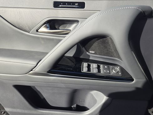 New 2026 Lexus LX 700h Luxury w/ Appearance Package image 16