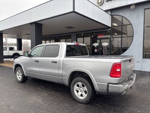 Used 2025 RAM 1500 Big Horn AWD/4WD image 5