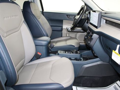 New 2026 Ford Maverick Lariat AWD/4WD image 25